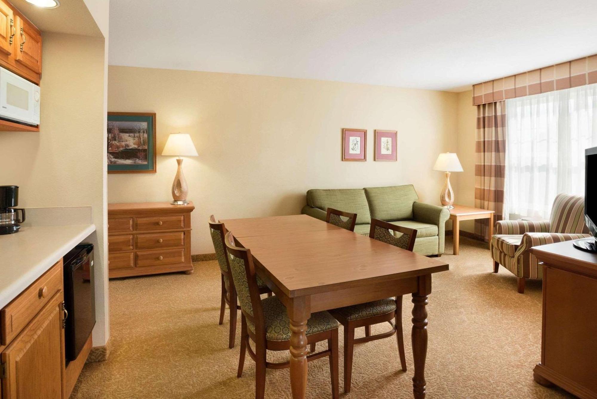 Country Inn & Suites By Radisson, Beckley, Wv Екстериор снимка