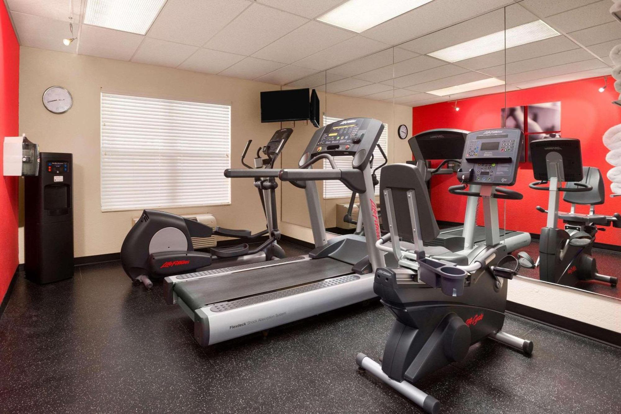Country Inn & Suites By Radisson, Beckley, Wv Екстериор снимка