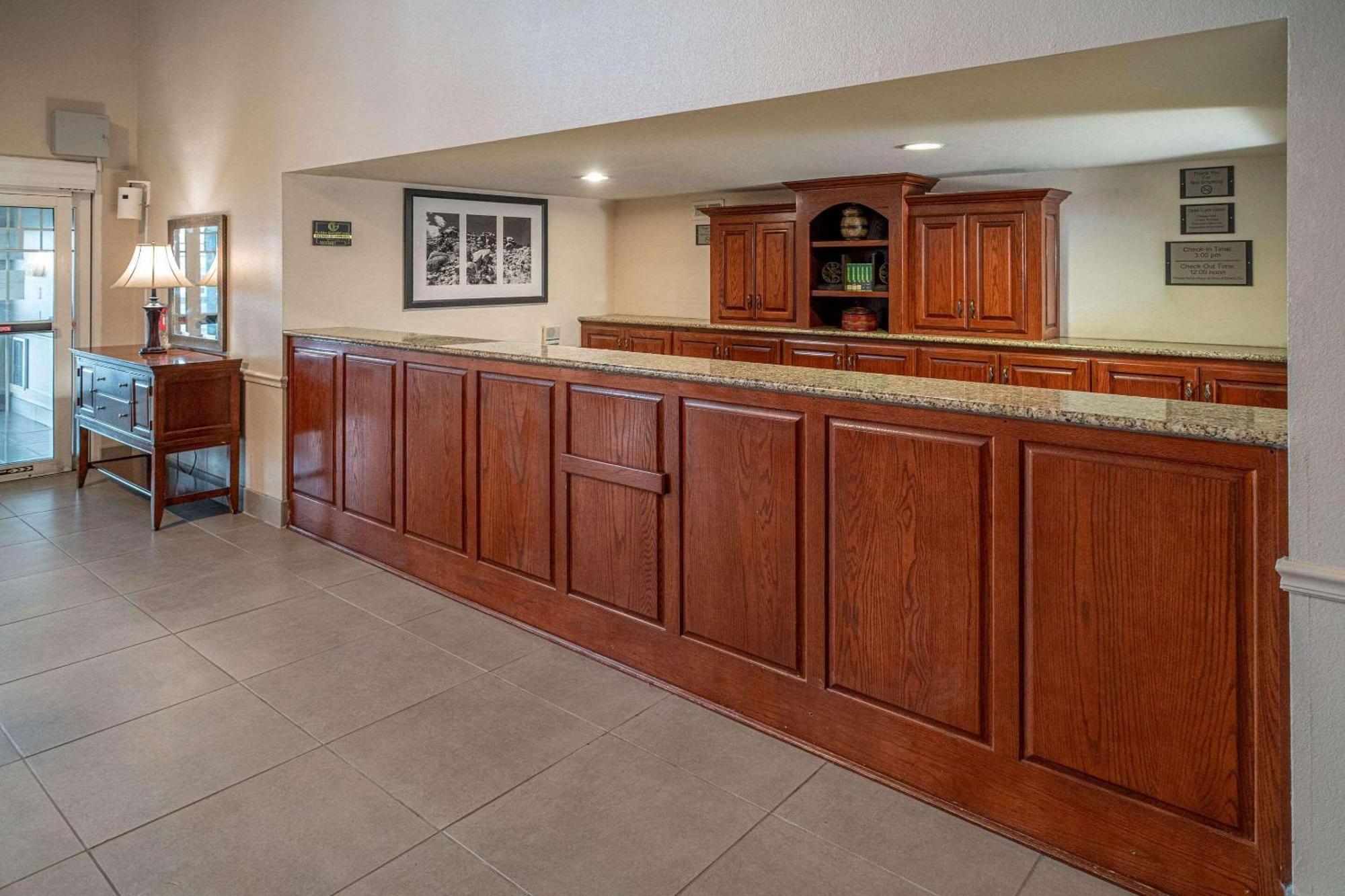 Country Inn & Suites By Radisson, Beckley, Wv Екстериор снимка