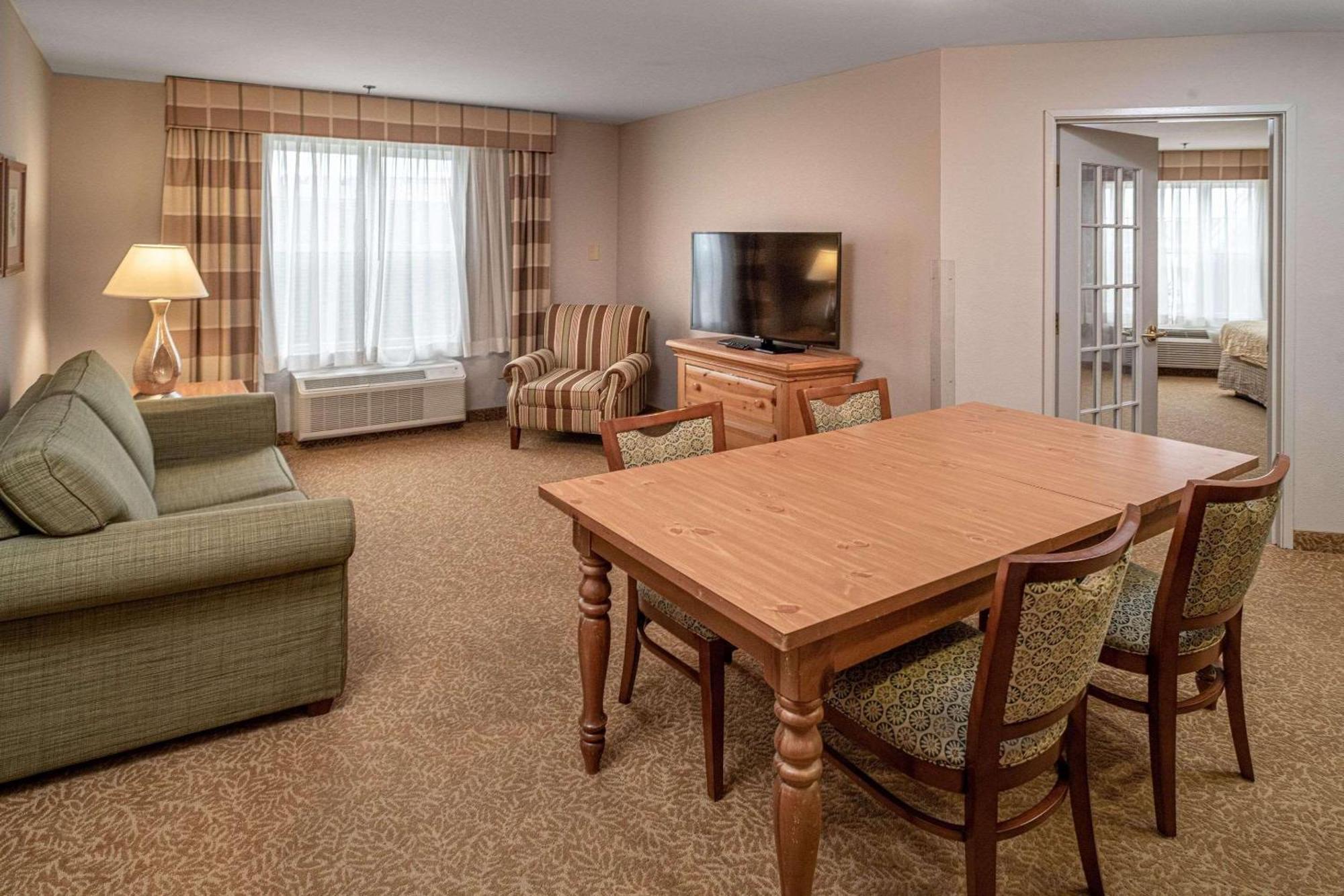 Country Inn & Suites By Radisson, Beckley, Wv Екстериор снимка