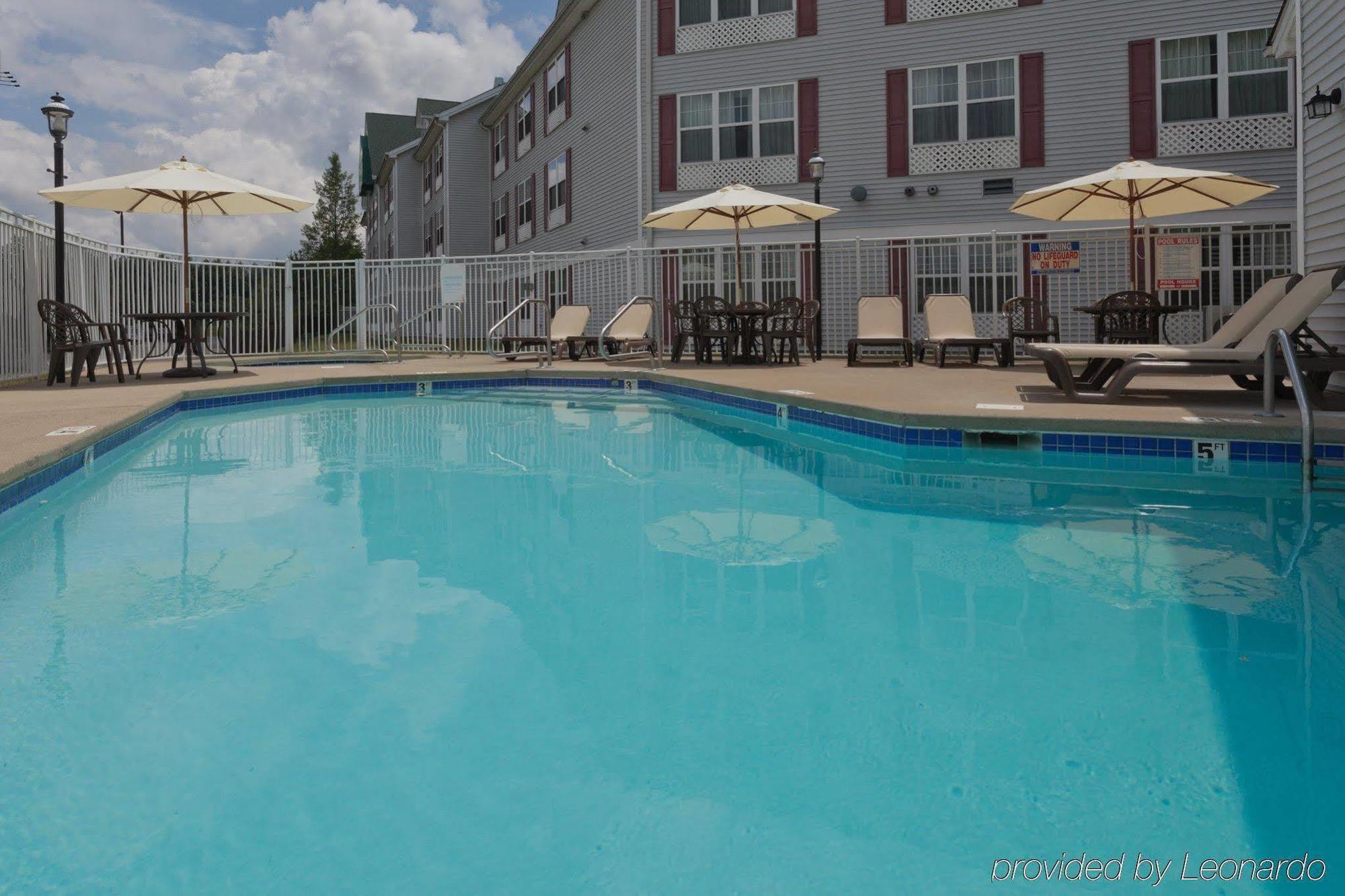 Country Inn & Suites By Radisson, Beckley, Wv Екстериор снимка
